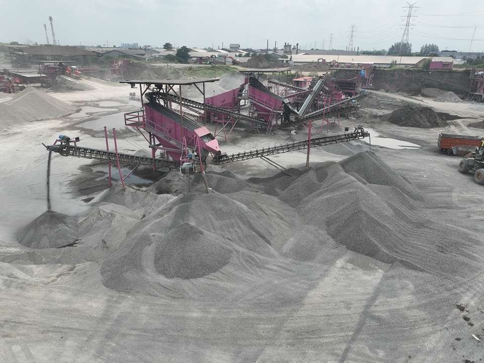 Supplier Batu Split Cor & Batu Belah Fondasi - PT. Bumindo Sakti